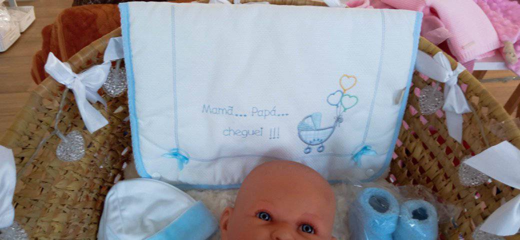 Conjunto de Primeira Roupinha de Veludo Mamã Papá Cheguei