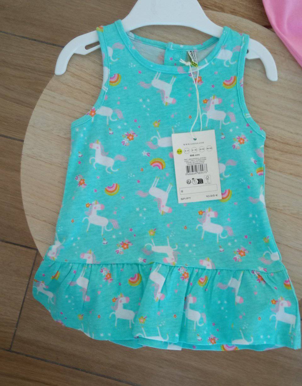 Vestido Verde com Unicórnio