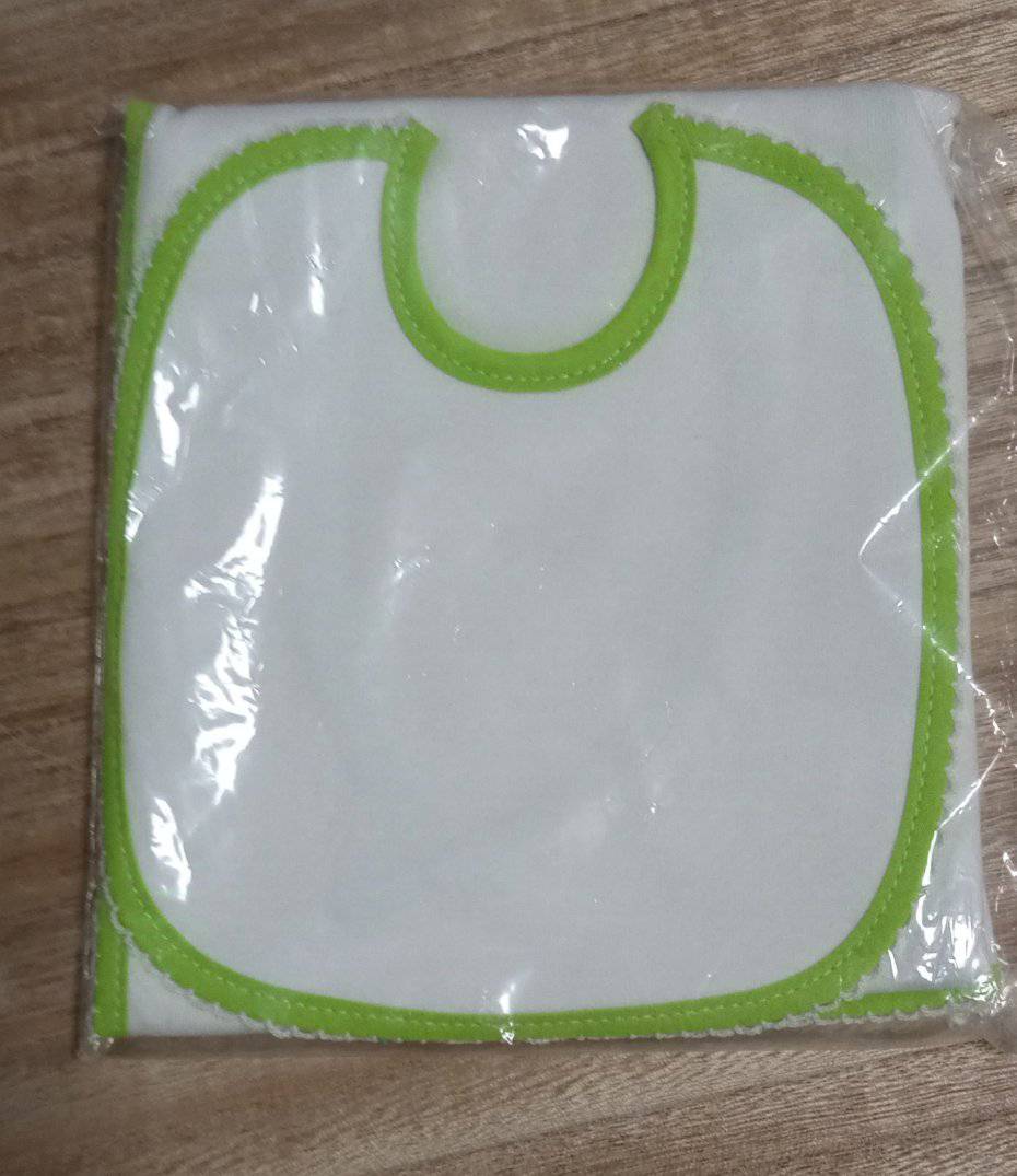 Conjunto de Fraldinha com Babete