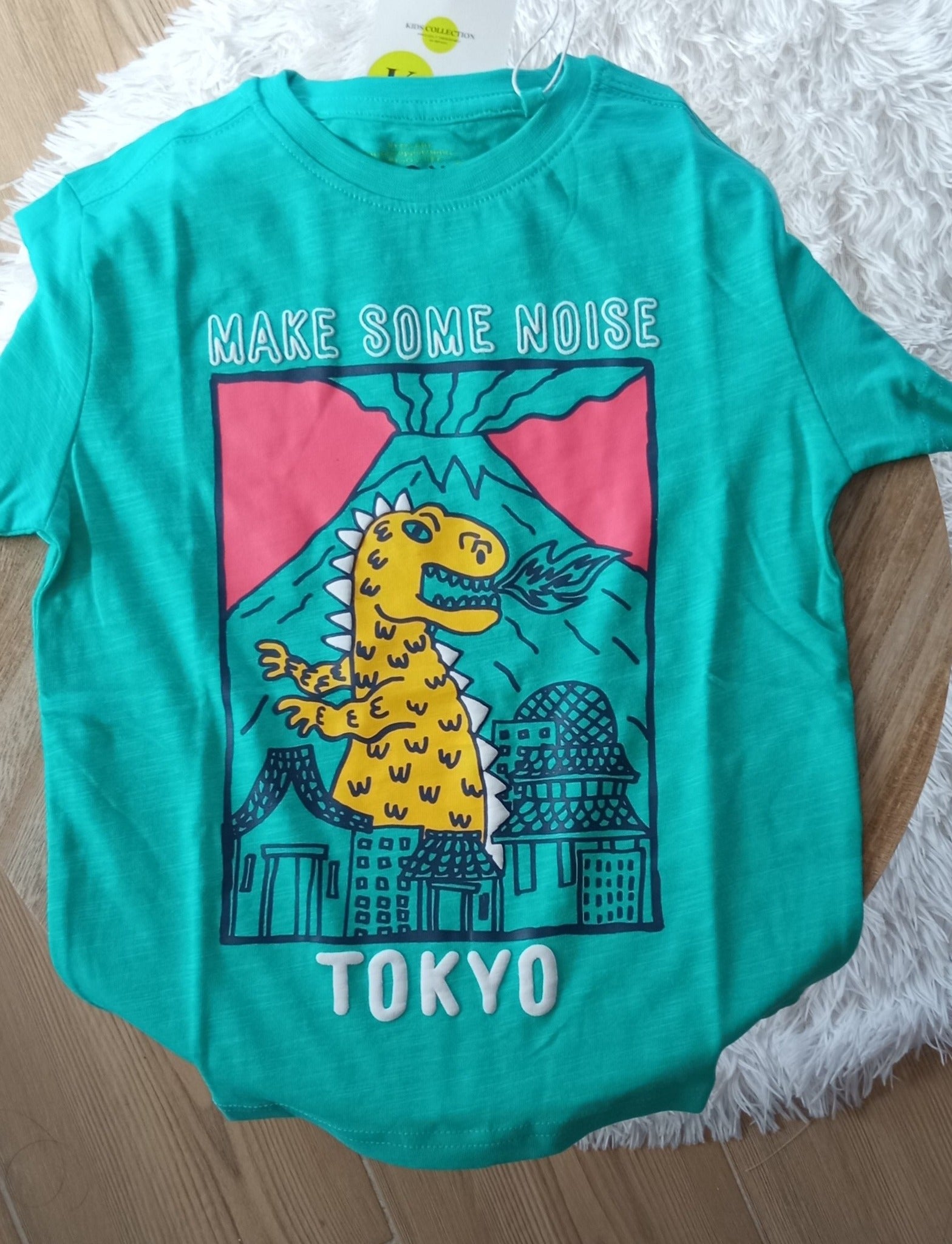 T-Shirt Dinossauro Tokyo dos 2 aos 7 anos