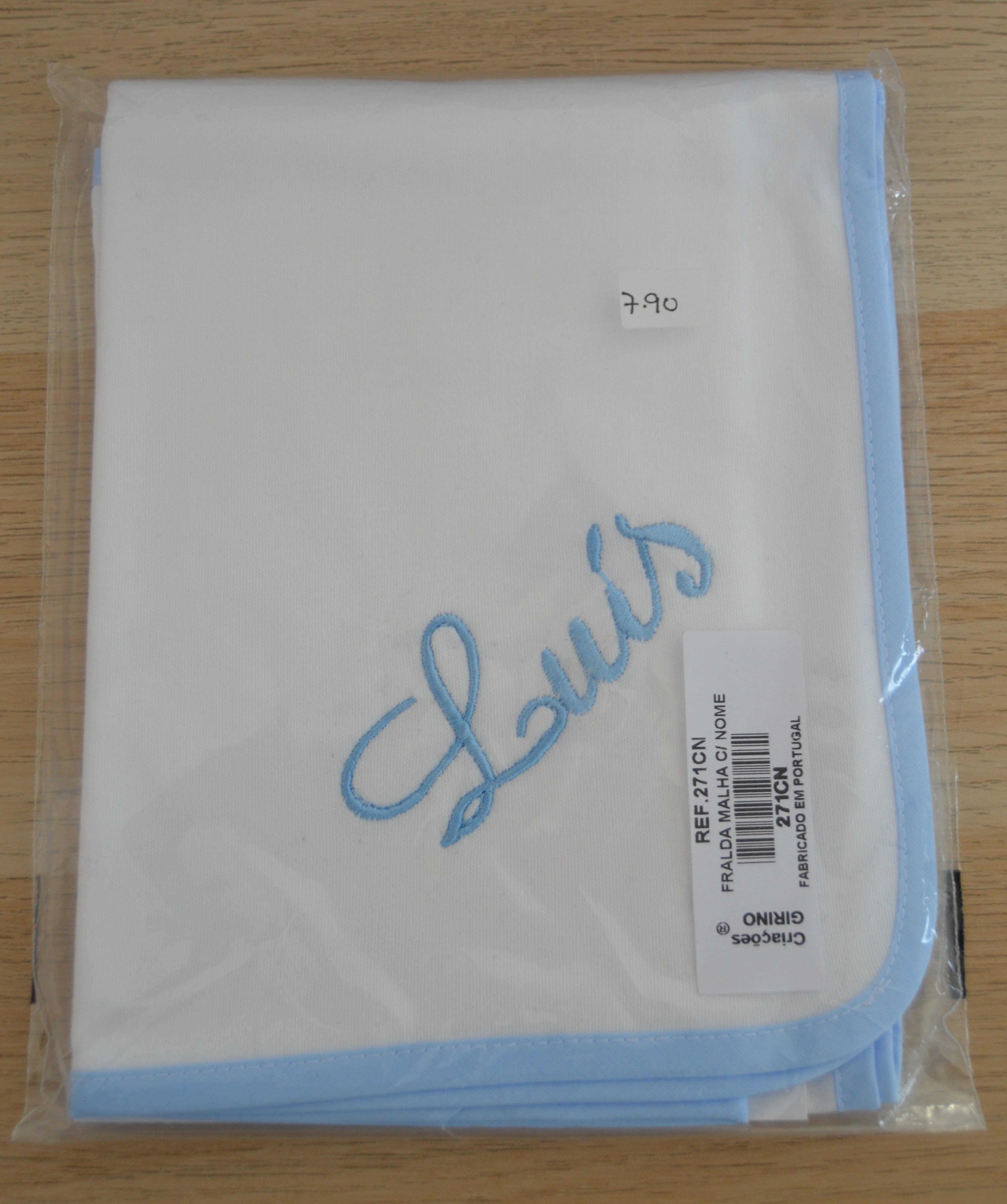 Fralda Personalizada com o Nome do Bebé