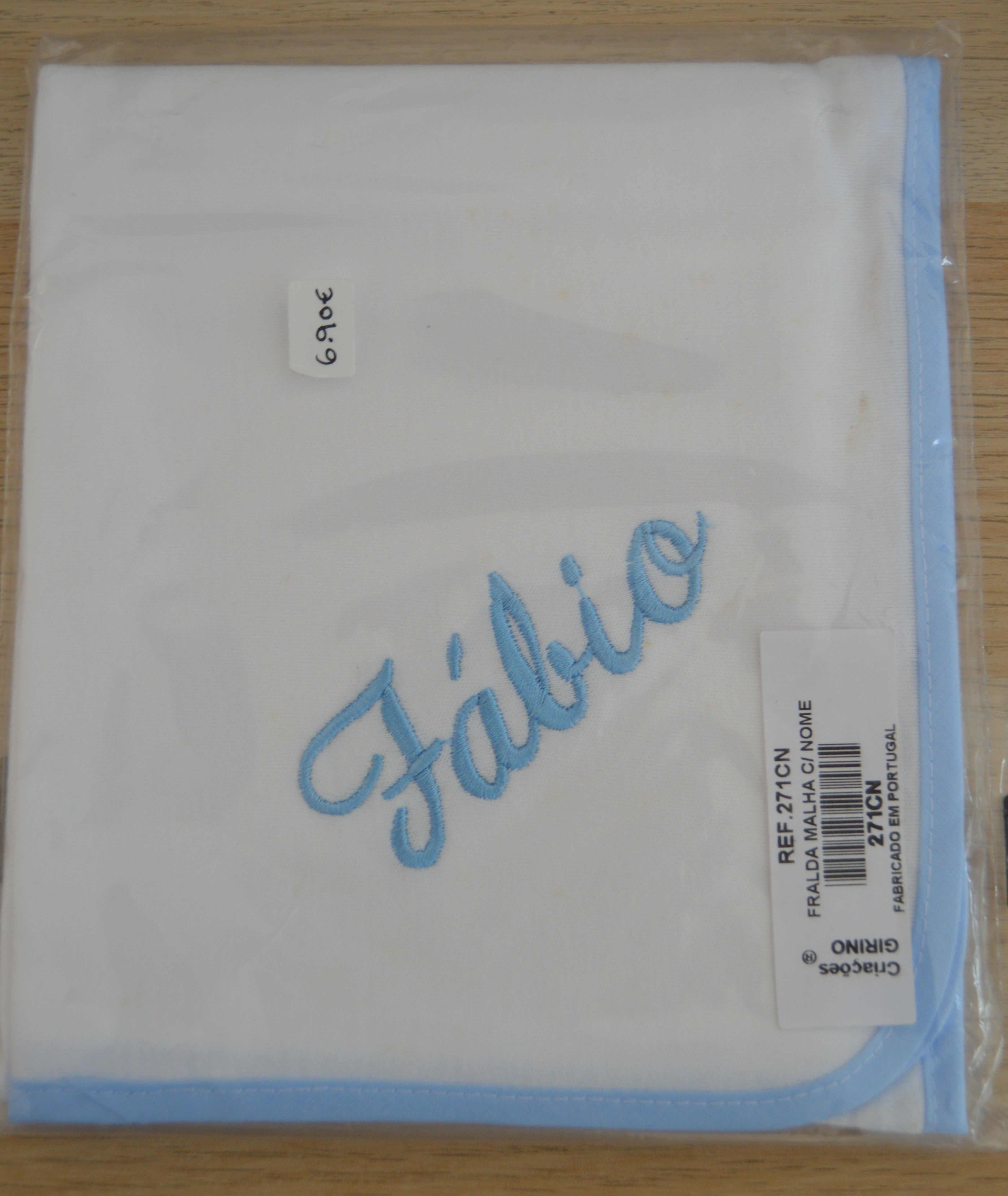 Fralda Personalizada com o Nome do Bebé