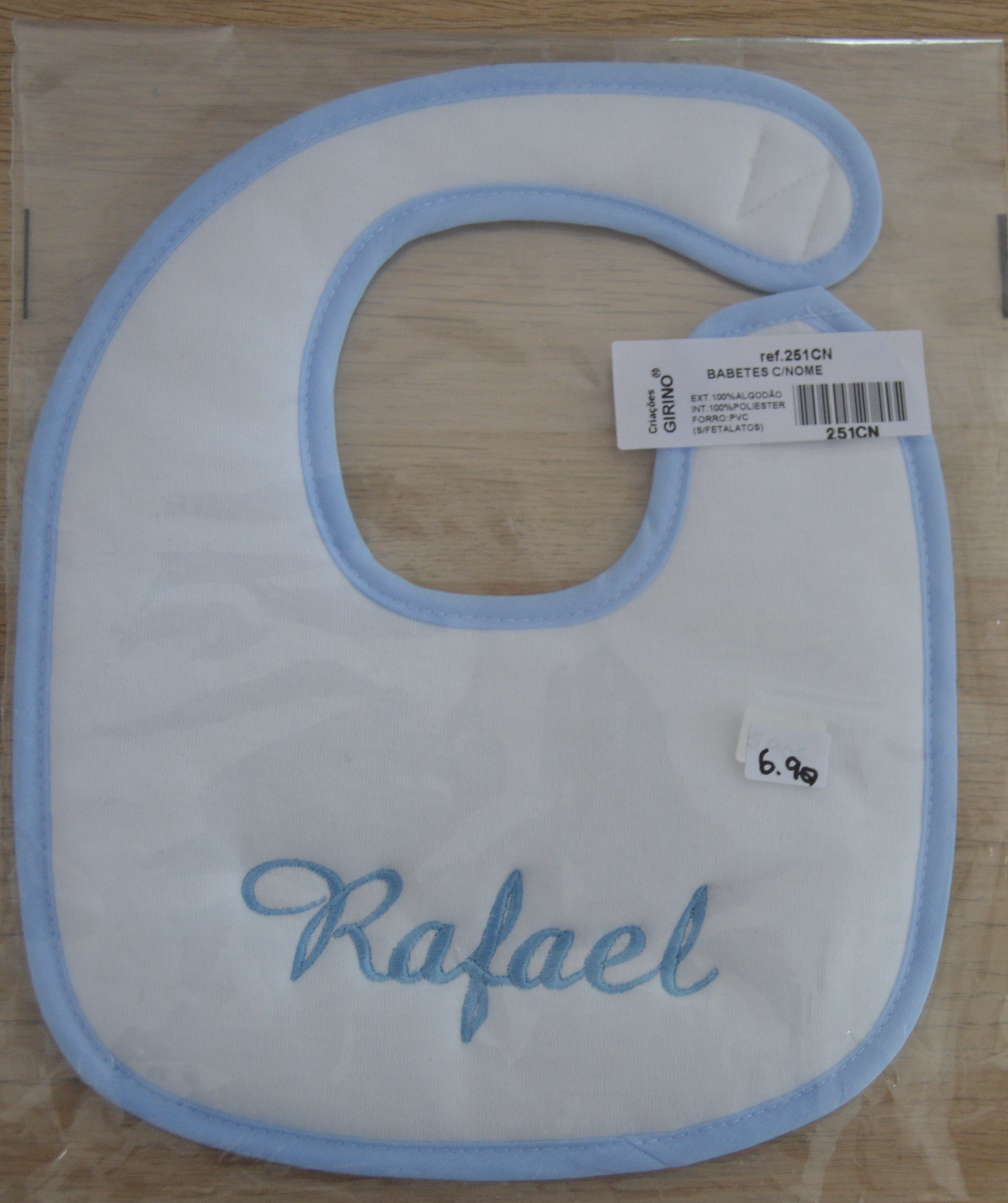 Babete Personalizado com o nome do Bebé Menino