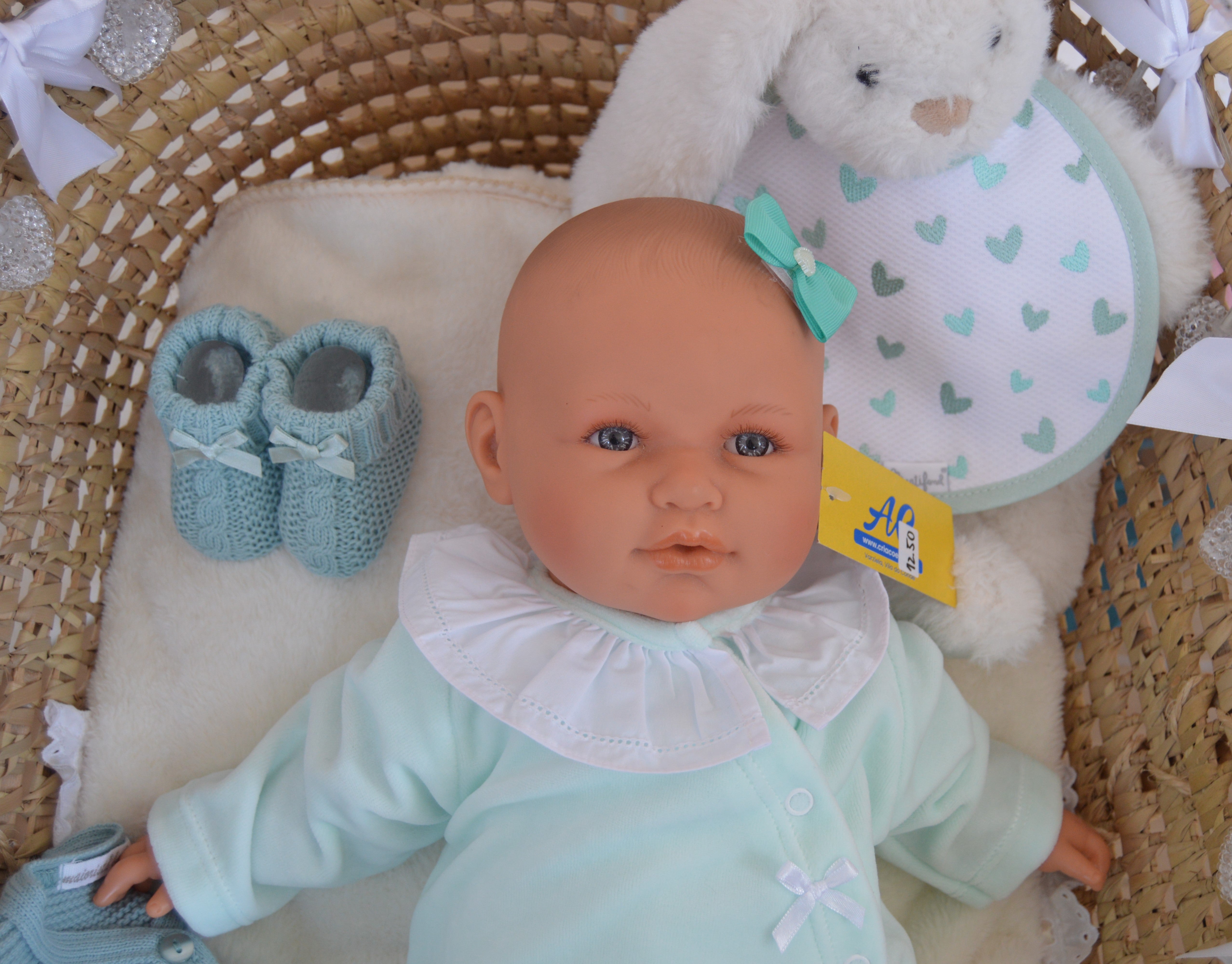 Babygrow de veludo com golinha