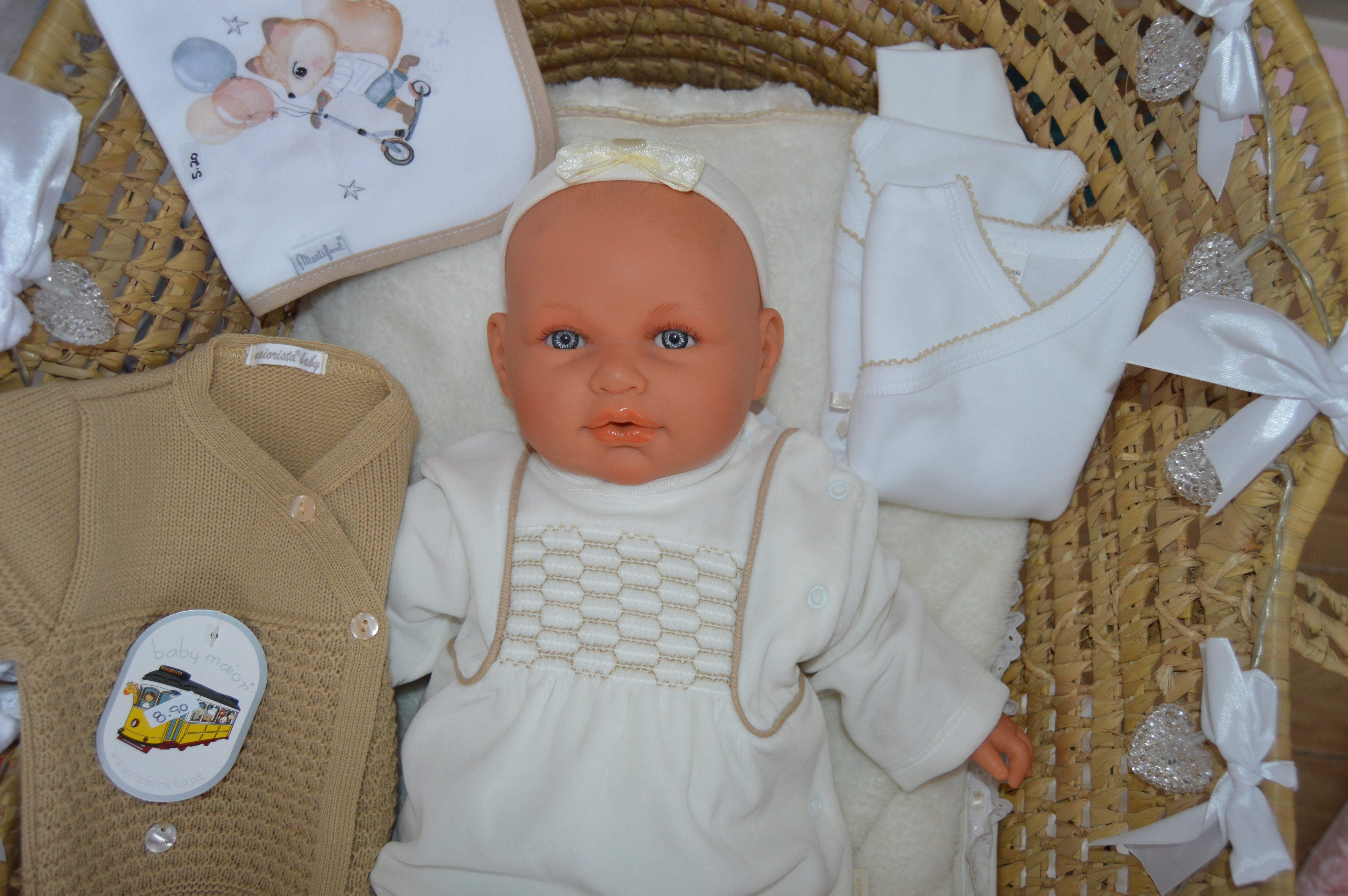 Babygrow de Veludo bordado no peito