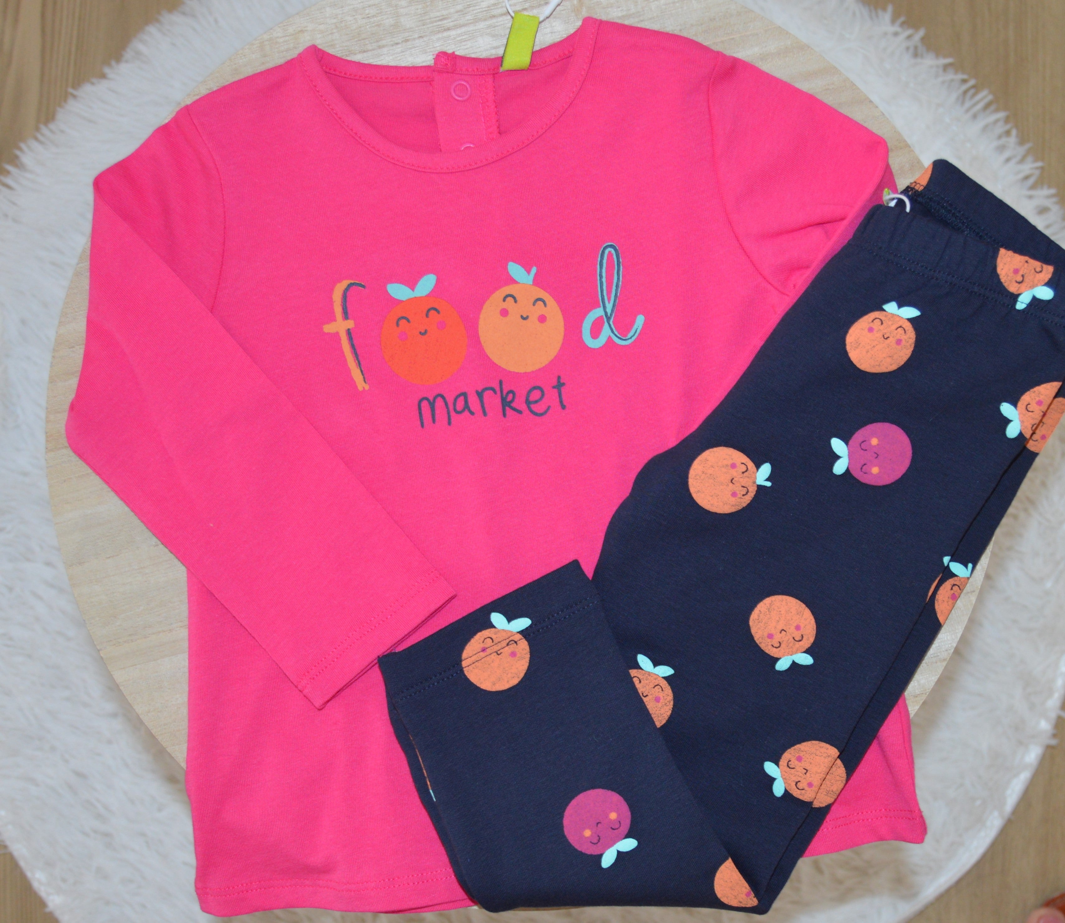 Sweat-Shirt Food Market