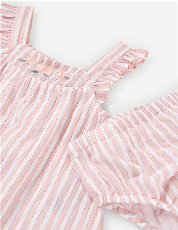 Vestidinho de alças bordado com Tapa-Fraldas