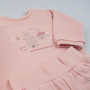 Conjunto Rosa Menina – “Winter Wonderland” com Calças Estampadas