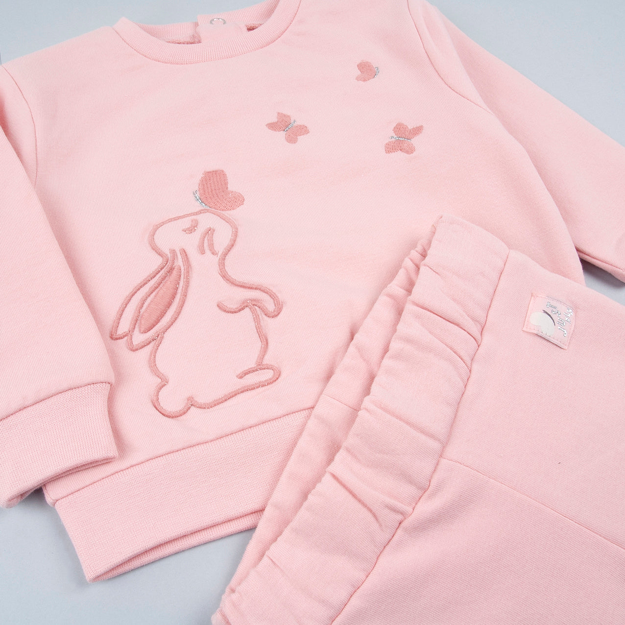 Conjunto Rosa Menina – Coelhinho e Borboletas em Algodão Suave