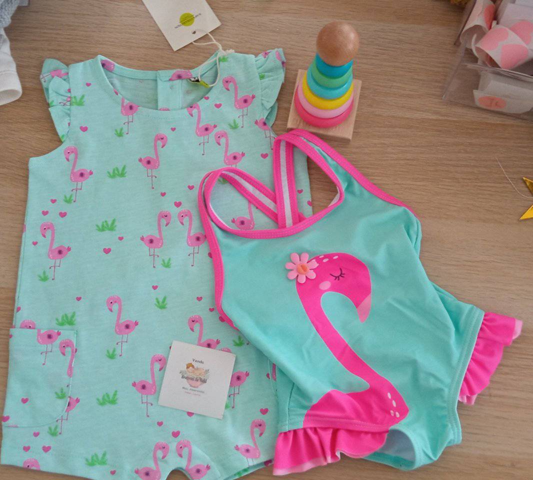 Macacão Flamingos