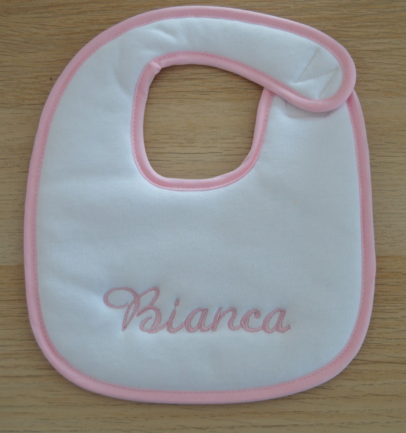Babete Personalizado com o nome da Bebé Menina