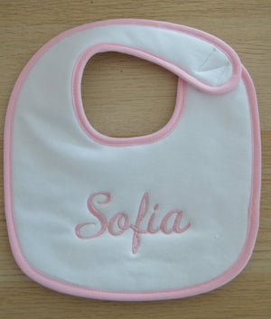 Babetes personalizados com o nome da sua Bebé