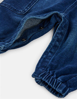 Jardineiras em ganga suave para bebé – conforto, estilo e praticidade