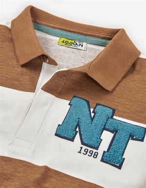 🤎 Polo às riscas caramelo e branco – menino (2 aos 7 anos)