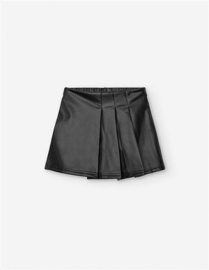 Saia-Calção Preta em Pele Sintética – Estilo e Conforto para Menina