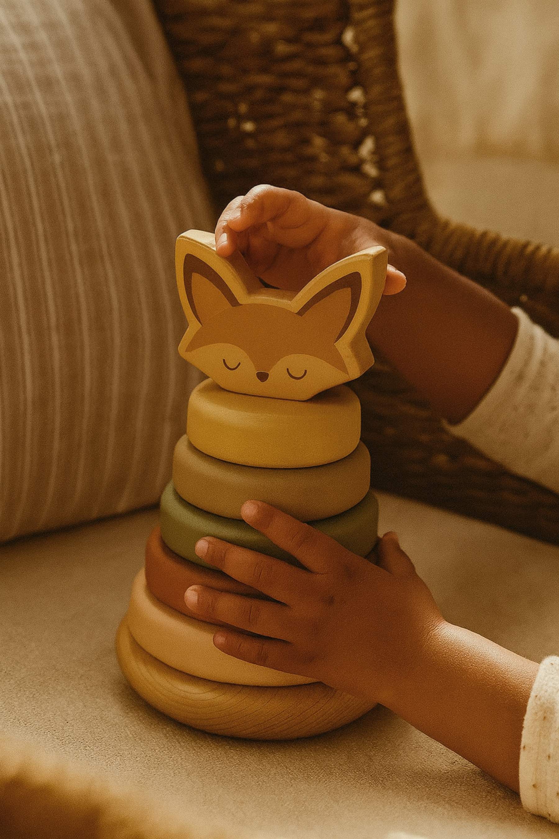 Empilhador de Argolas Raposa em Madeira Natural - Brinquedo Educativo Montessori